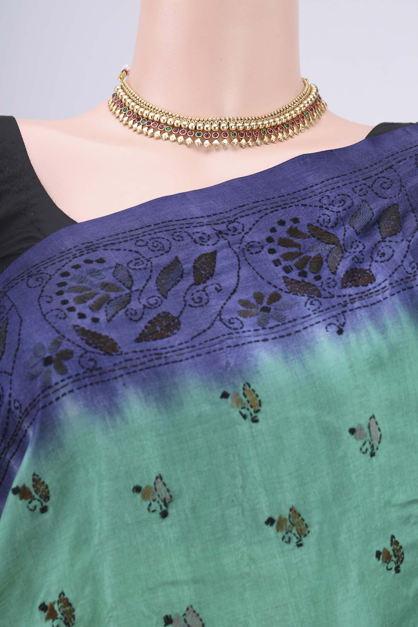 Border image of Sea Green Kantha Silk Saree with Kantha Work on the body and Thread Border. 