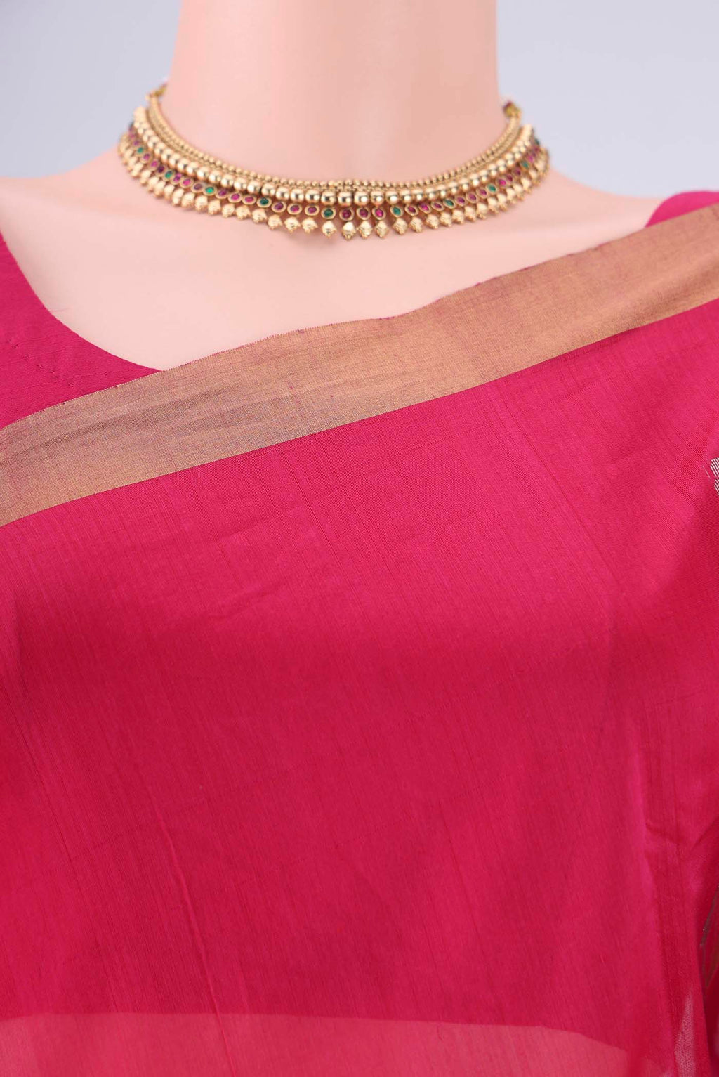 Border image of Rani Pink Chanderi Silk Saree with Zari Butta on the body and Zari Border. 