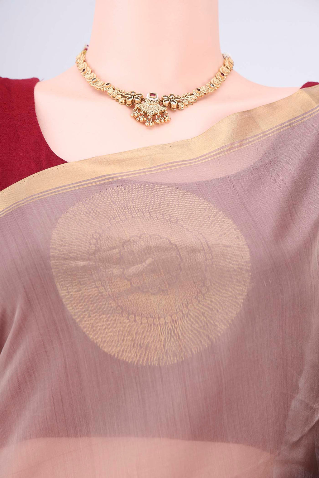 Border image of Dark Beige Kora Cotton Saree with Zari Butta on the body and Plain Border. 