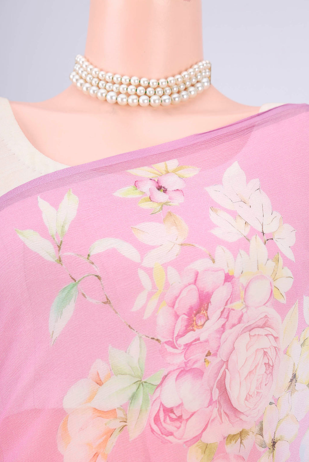 Border image of Rose pink Mysore Chiffon Saree with Floral Print on the body and Without Border. 