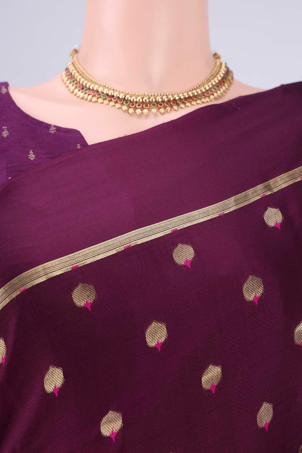 Border image of Purple Mysore Crepe Saree with Zari And Thread Butta on the body and Zari Border. 