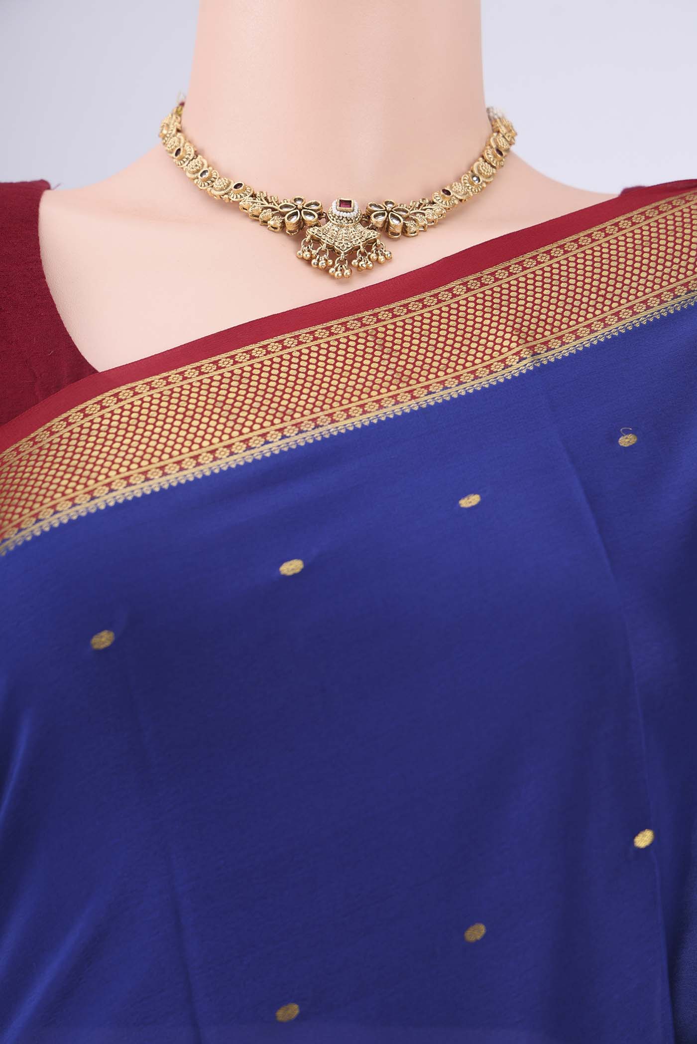 Border image of Royal Blue Mysore Georgette Saree with Zari Butta on the body and Zari Border. 