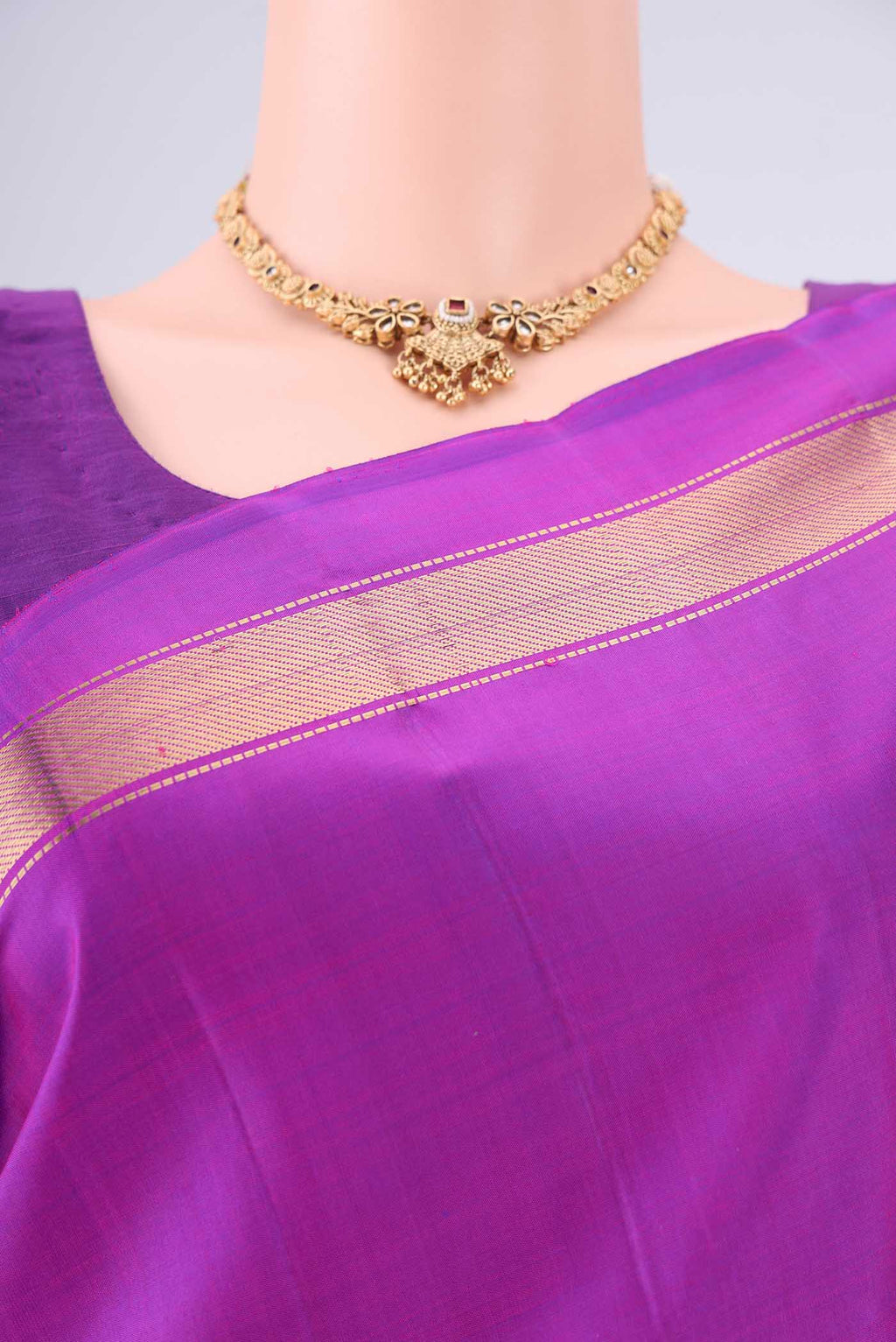 Border image of Purple Dual Tone Kanjivaram Saree with Plain Body and Zari Border. 