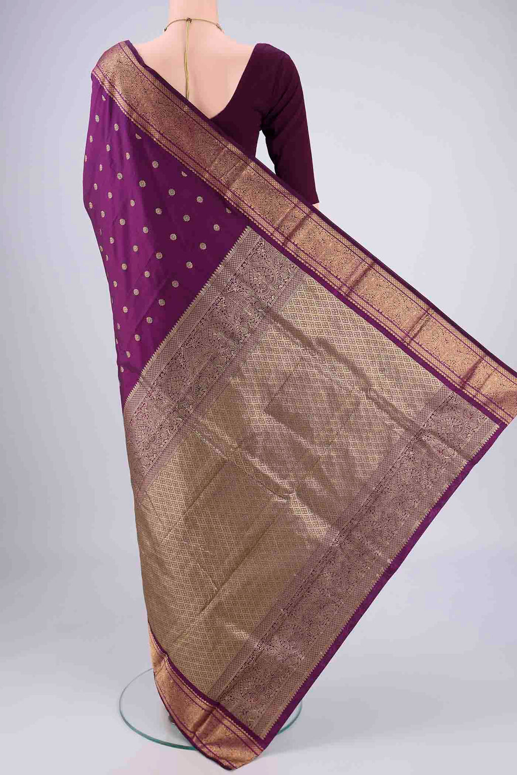 Flat view of Purple Dual Tone Blended Bangalore Silk Saree with Zari Butta on the body and Zari Border. 