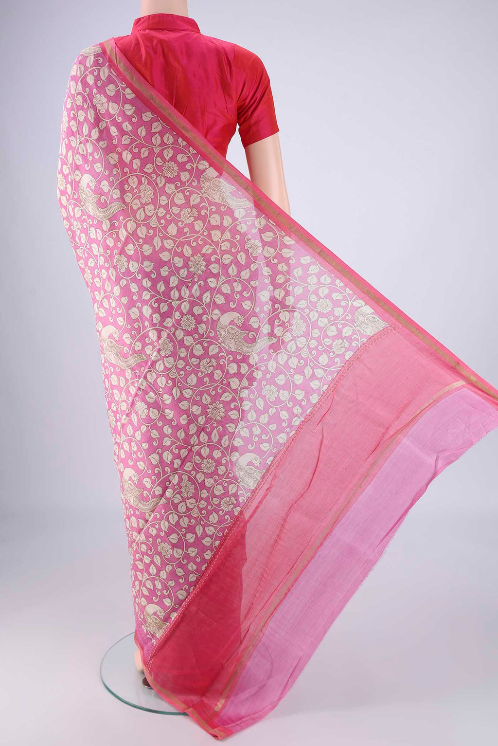 Flat view of Rose pink Chanderi Silk Cotton Saree with Printed design on the body and Zari Border. 