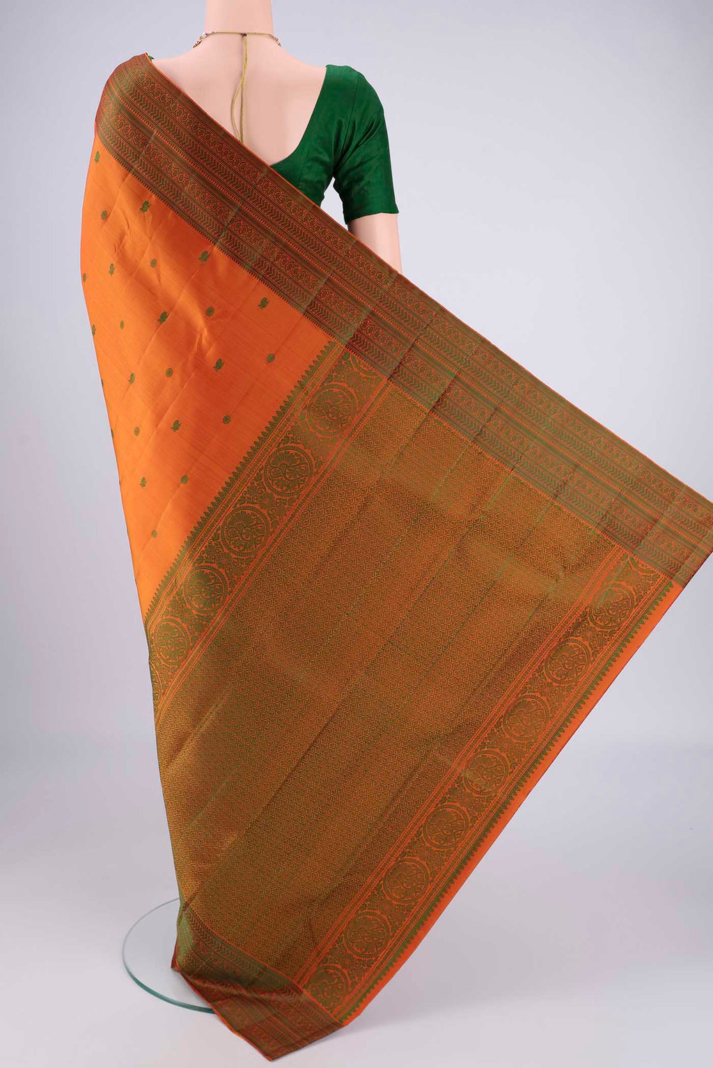 Flat view of Mustard Kanchipuram Silk Saree with Thread Butta on the body and Thread Border. 