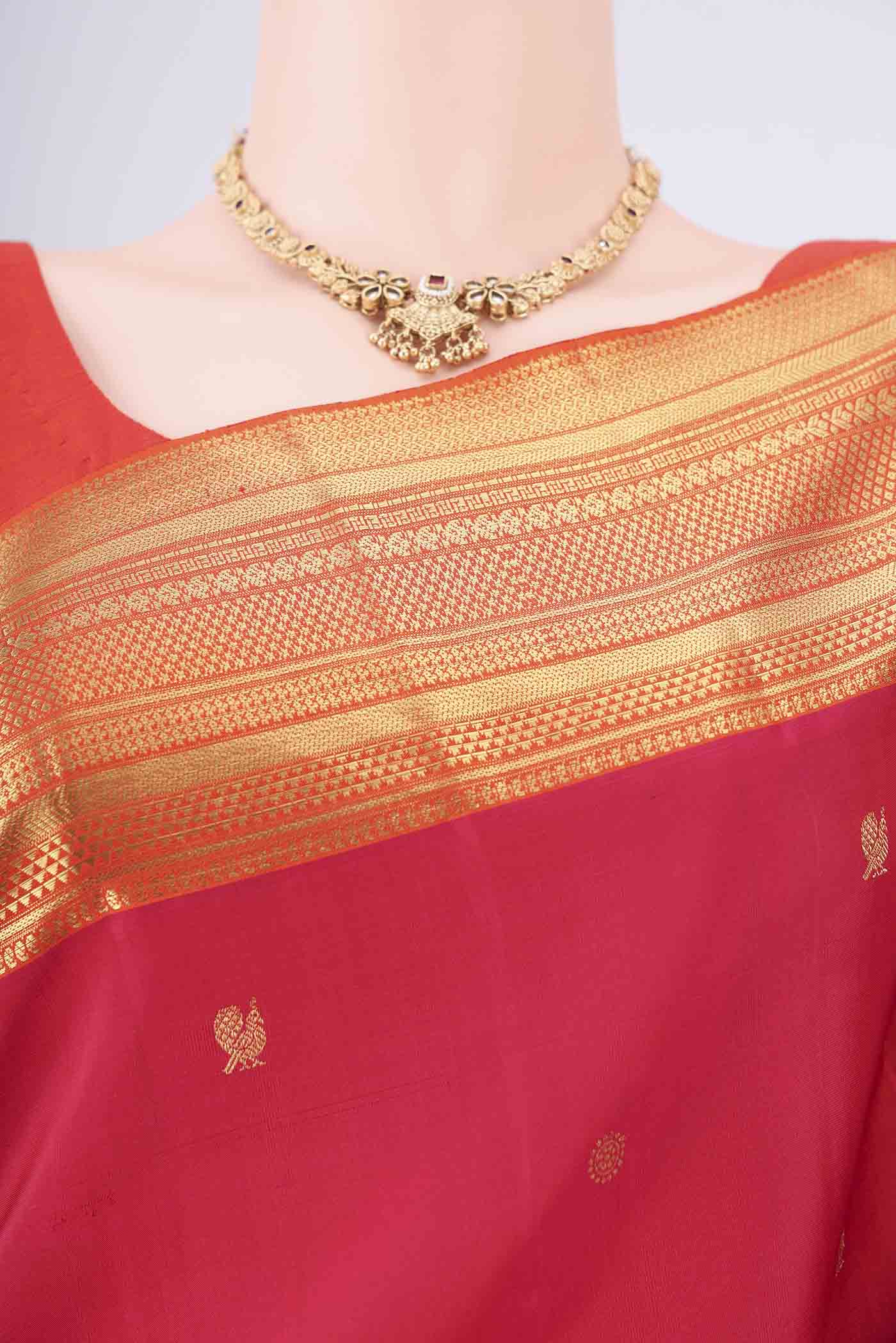 Border image of Pure Silk Pure Zari Dark Pink Kanchipuram Saree with Zari Butta on the body and Zari Border. 
