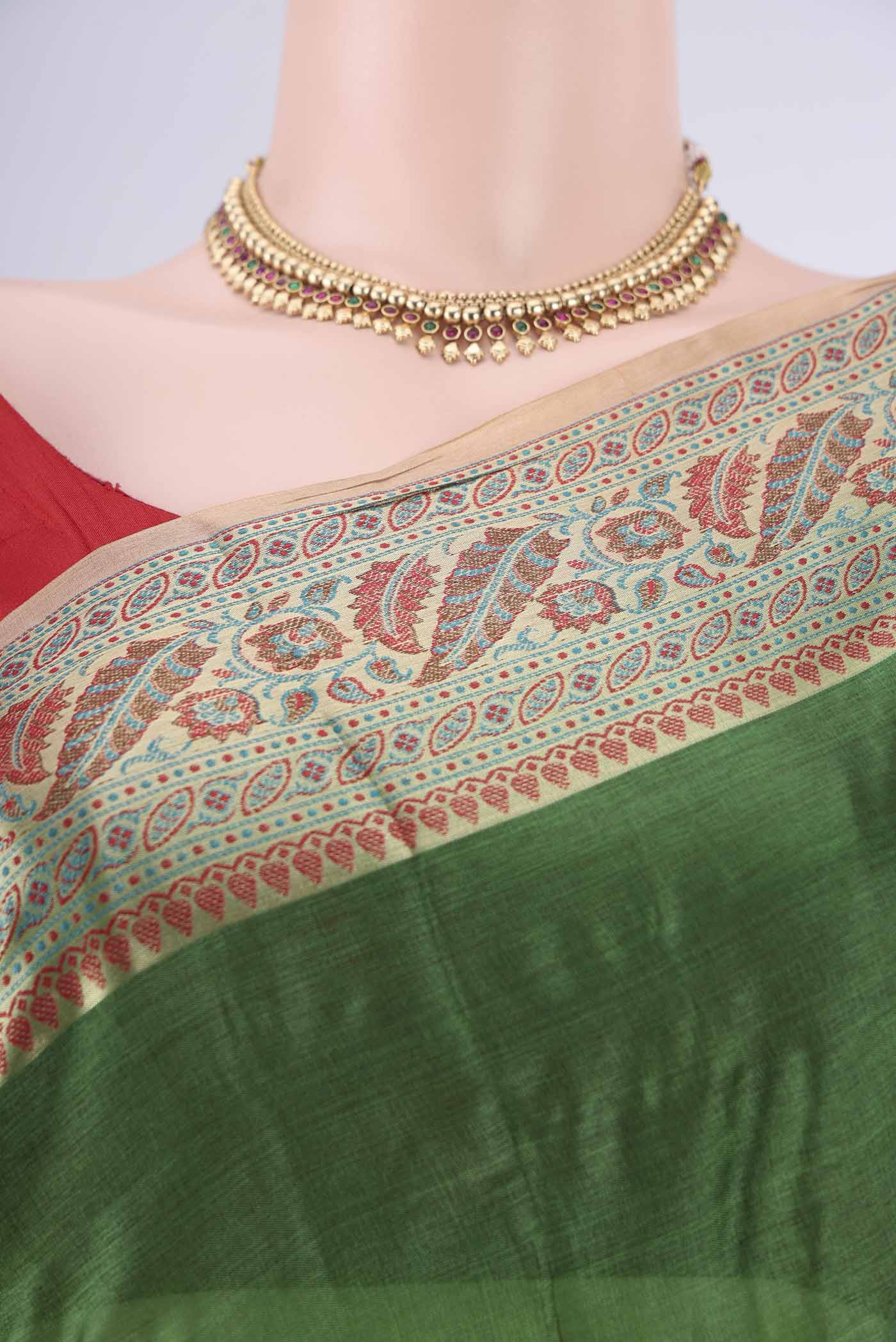 Border image of Green Banarasi Tussar Silk Saree with Plain Body and Zari Border. 