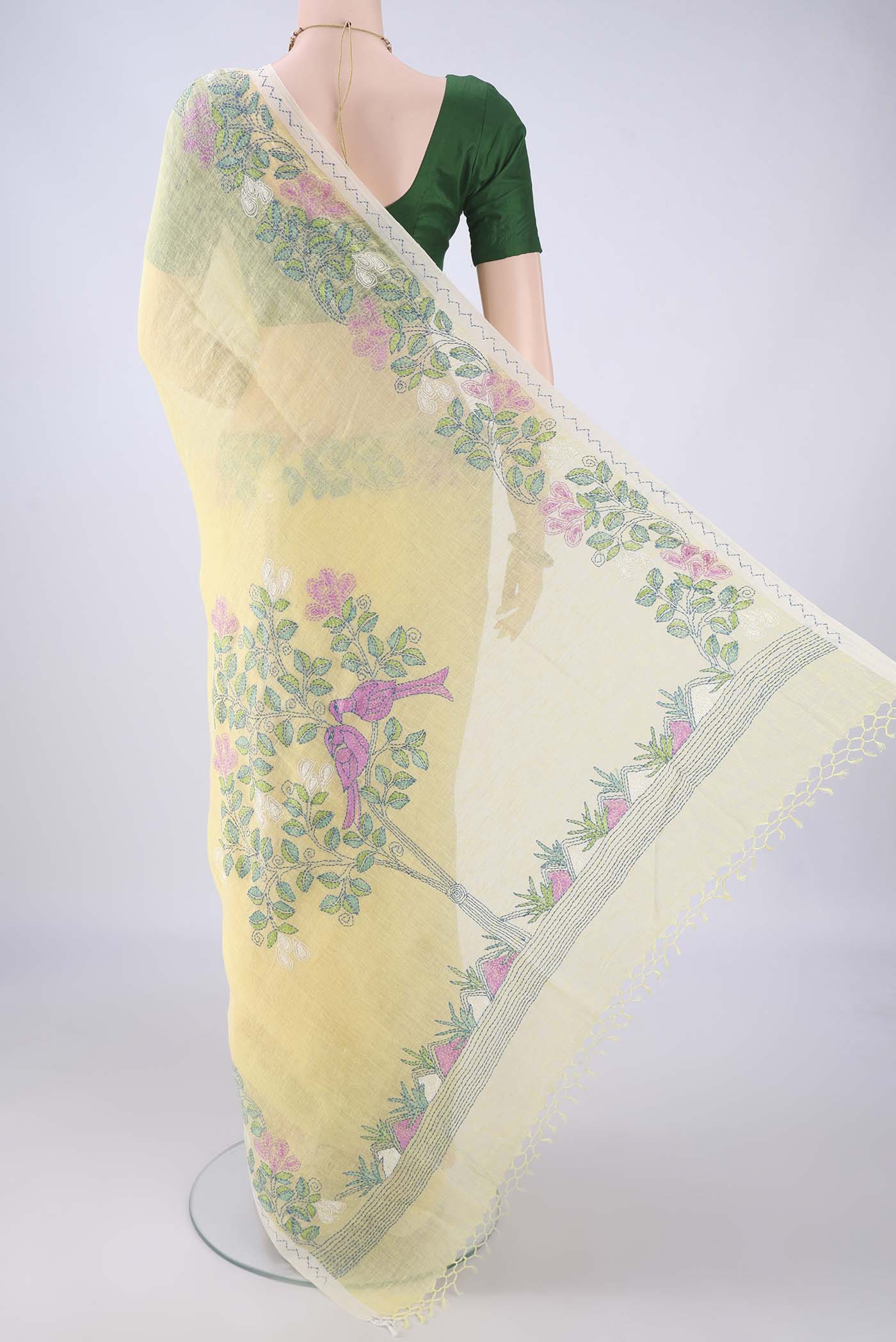 Flat view of Lemon Yellow Linen Saree with Plain Body and Thread Border. 