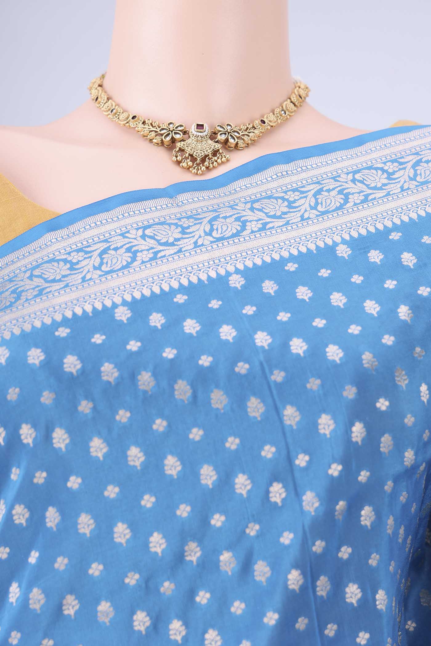 Border image of Electric Blue Banarasi Silk Saree with Zari Butta on the body and Zari Border. 