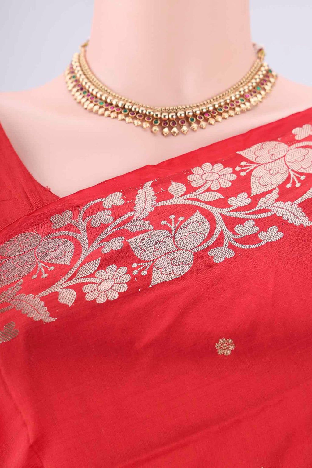 Border image of Red Dual Tone Banarasi Katan Silk Saree with Zari Butta on the body and Zari Border. 