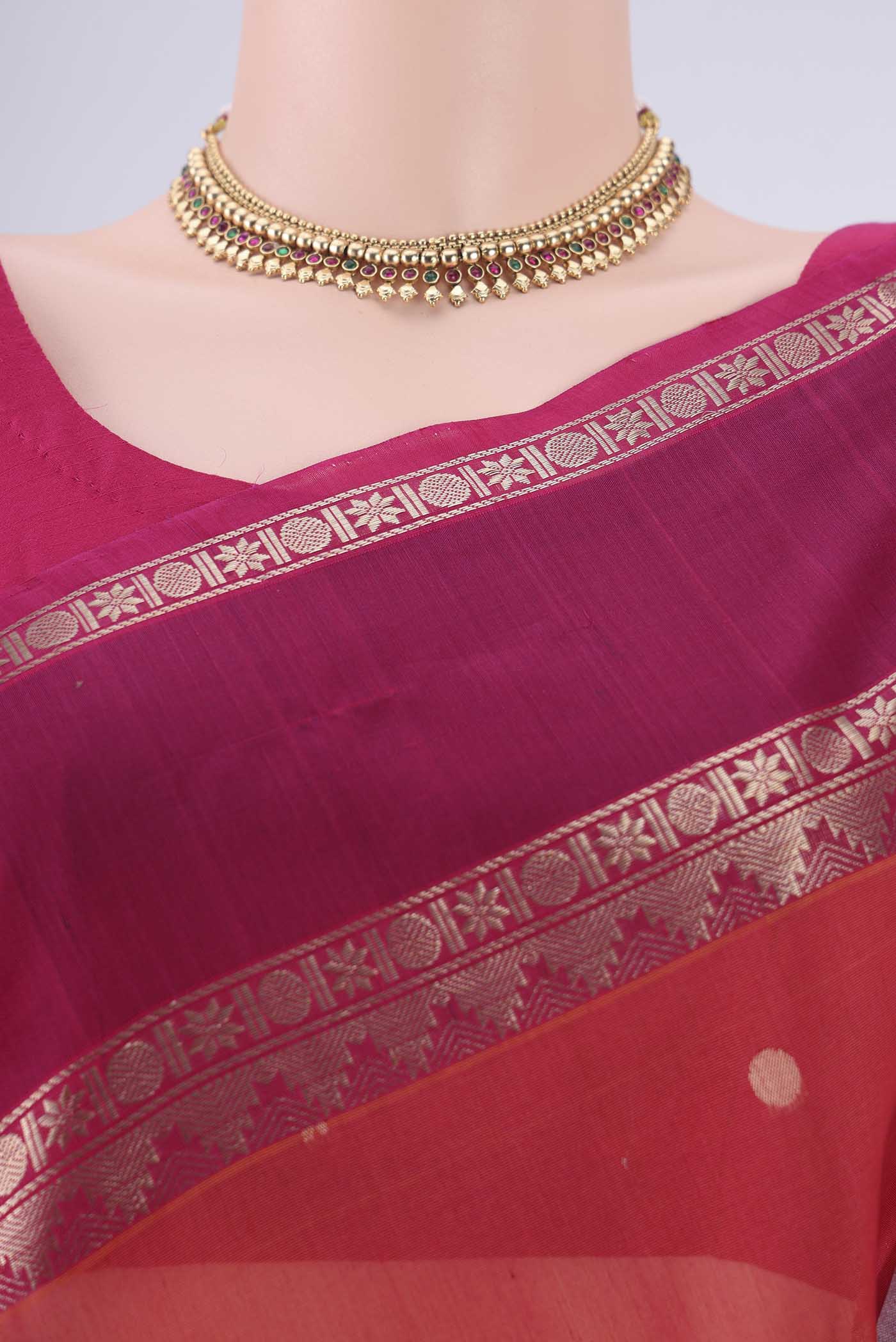 Border image of Dark Pink Kora Cotton Saree with Zari Butta on the body and Zari Border. 