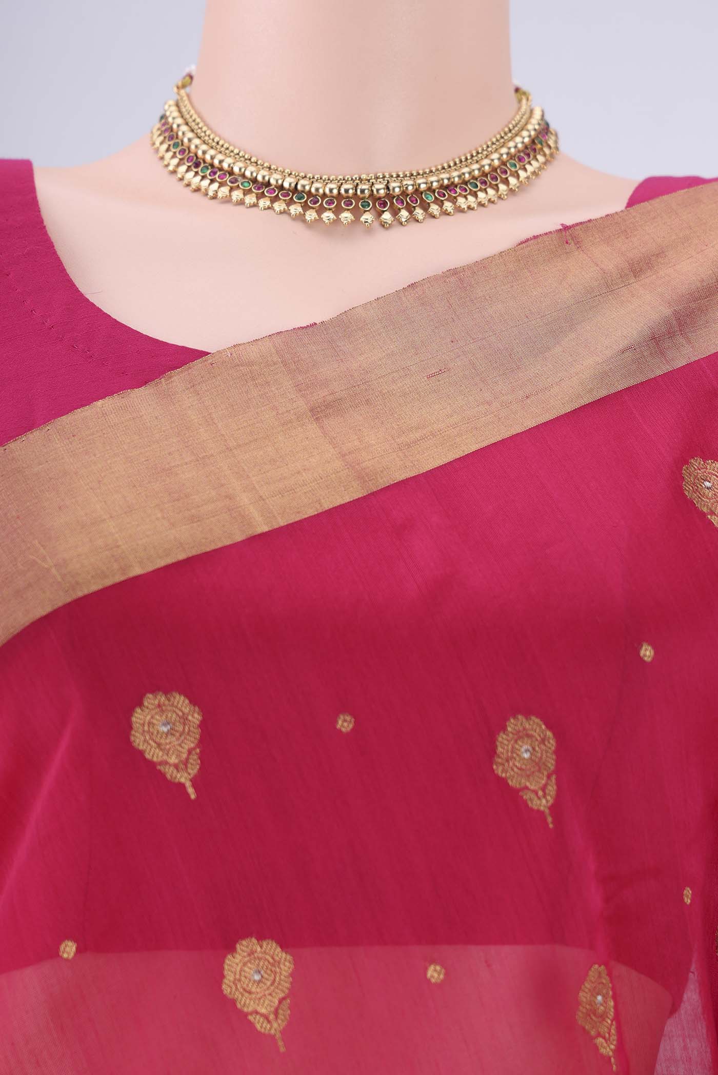 Border image of Dark Pink Chanderi Silk Saree with Zari Butta on the body and Zari And Thread Border. 