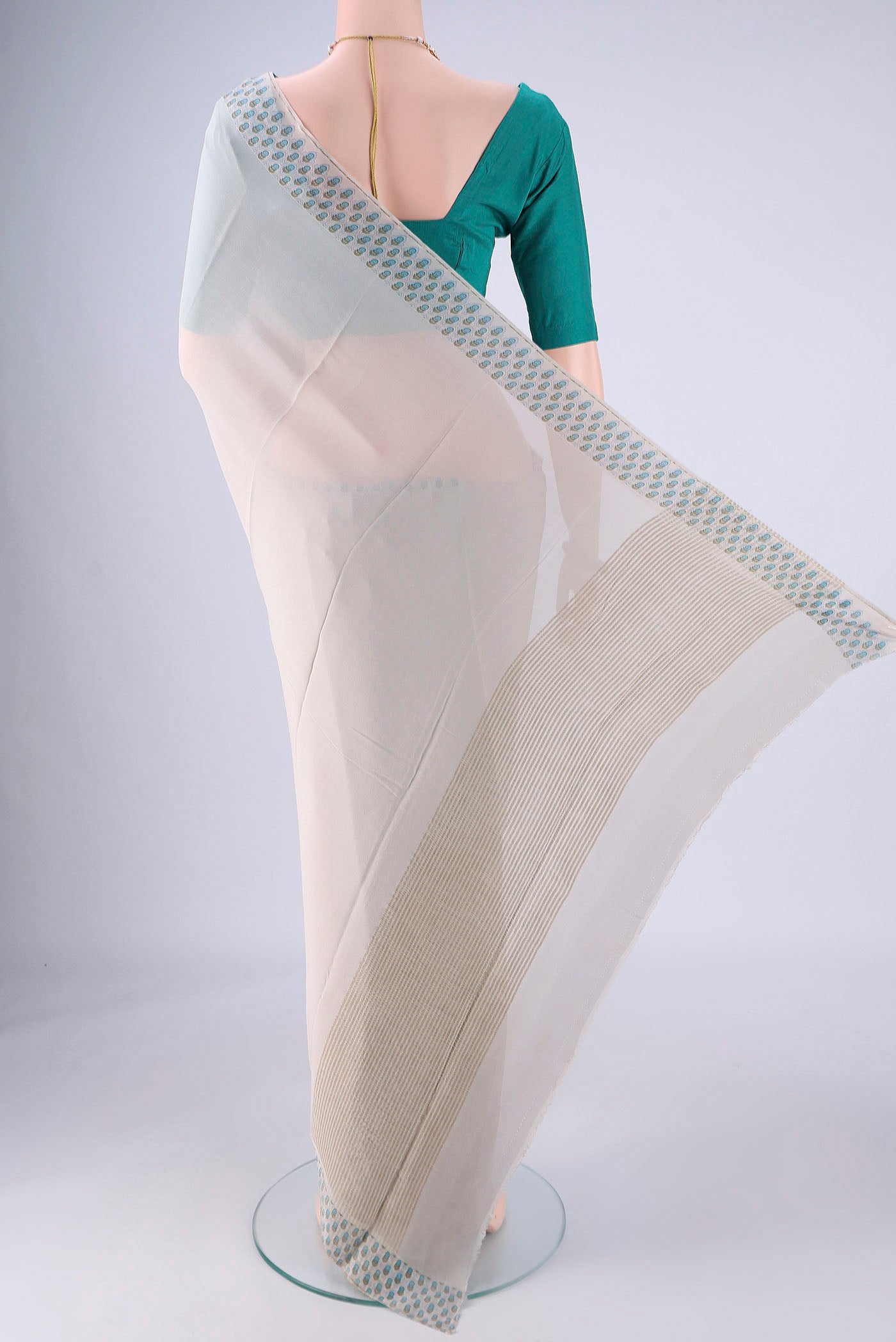 Flat view of Grey Mysore Crepe Saree with Plain Body and Printed Border. 