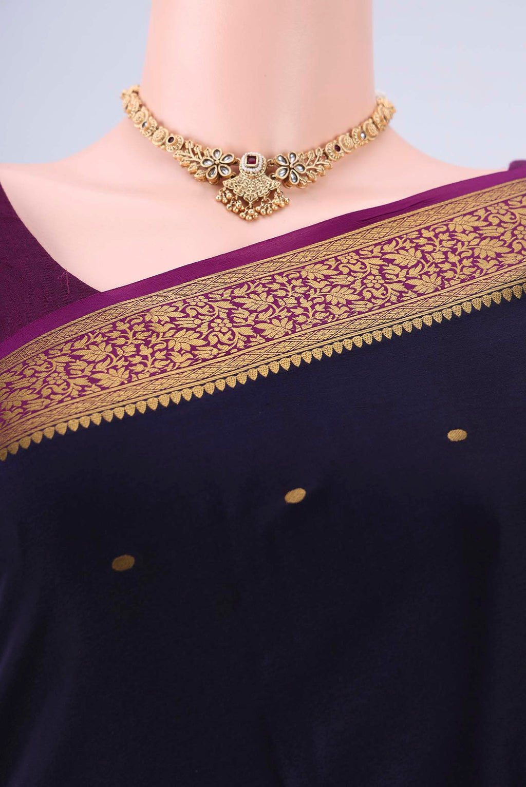 Border image of Navy Blue Mysore Crepe Saree with Zari Butta on the body and Zari Border. 