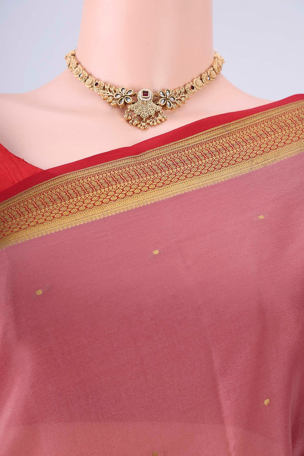 Border image of Coral Mysore Crepe Saree with Zari Butta on the body and Zari Border. 