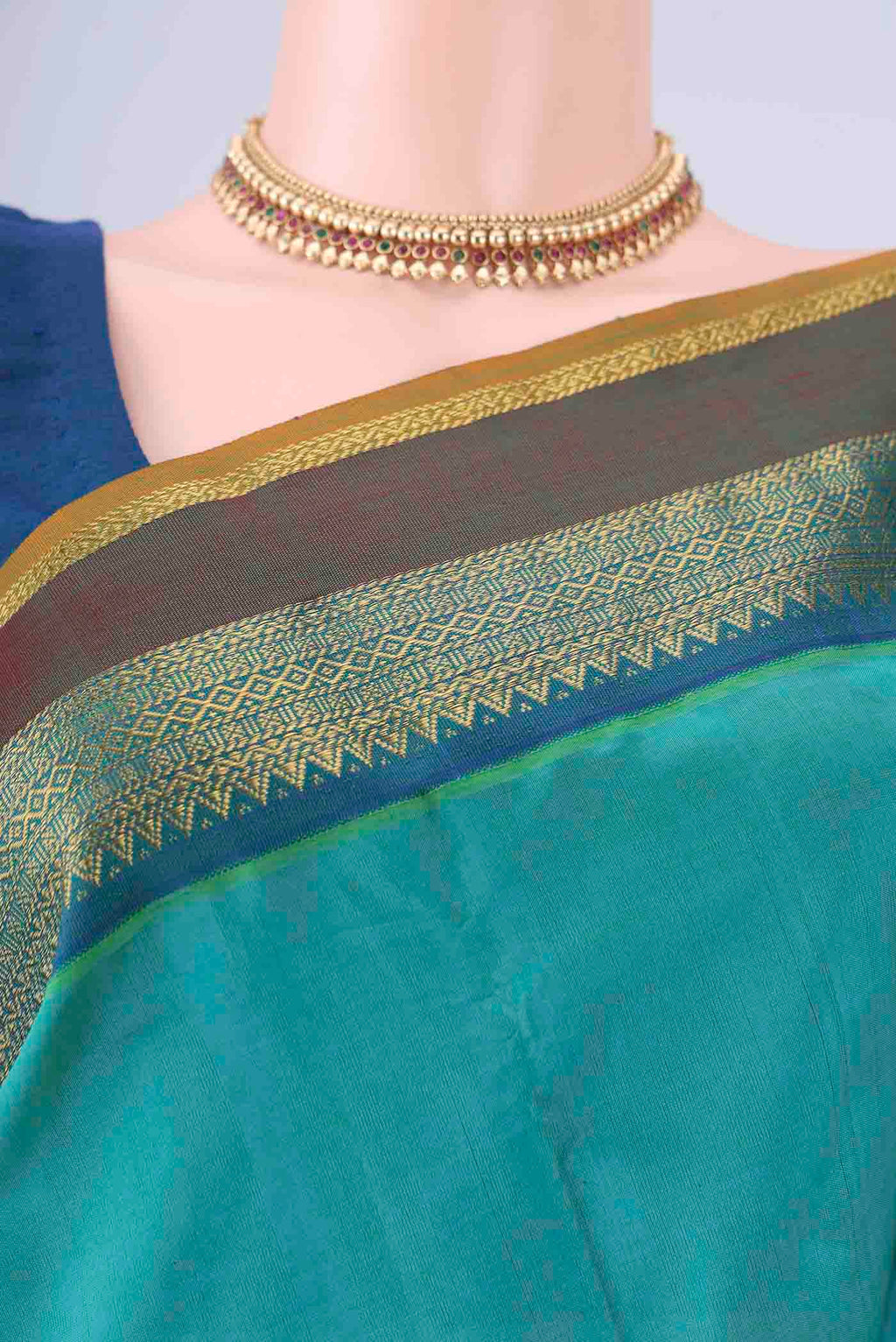 Border image of Sea Green Coimbatore Silk Cotton Saree with Zari Butta on the body and Zari Border. 