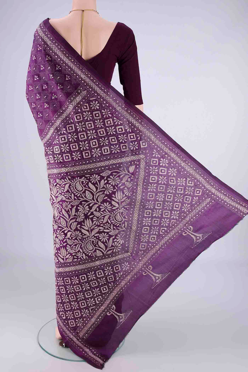 Flat view of Purple Kantha Silk Saree with Kantha Work on the body and Thread Border. 