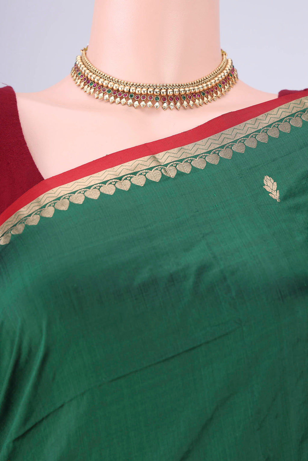 Border image of Bottle Green Banarasi Katan Silk Saree with Zari Butta on the body and Zari Border. 
