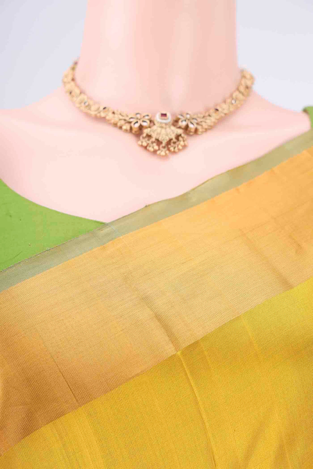 Border image of Yellow Uppada Silk Saree with Zari Butta on the body and Zari Border. 