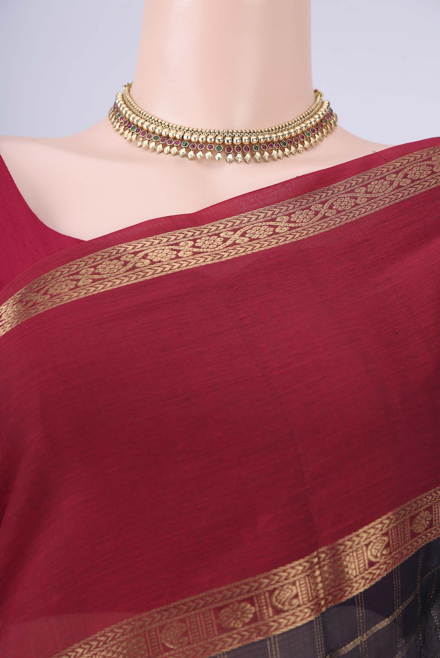 Border image of Navy Blue Coimbatore Silk Cotton Saree with Checked design on the body and Zari Border. 