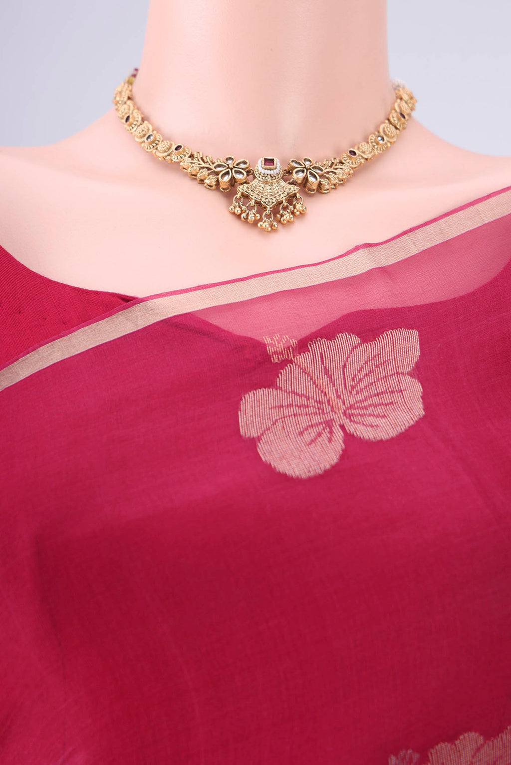 Border image of Burgundy Kanchipuram Silk Saree with Embroidery on the body and Embroidery Border. 