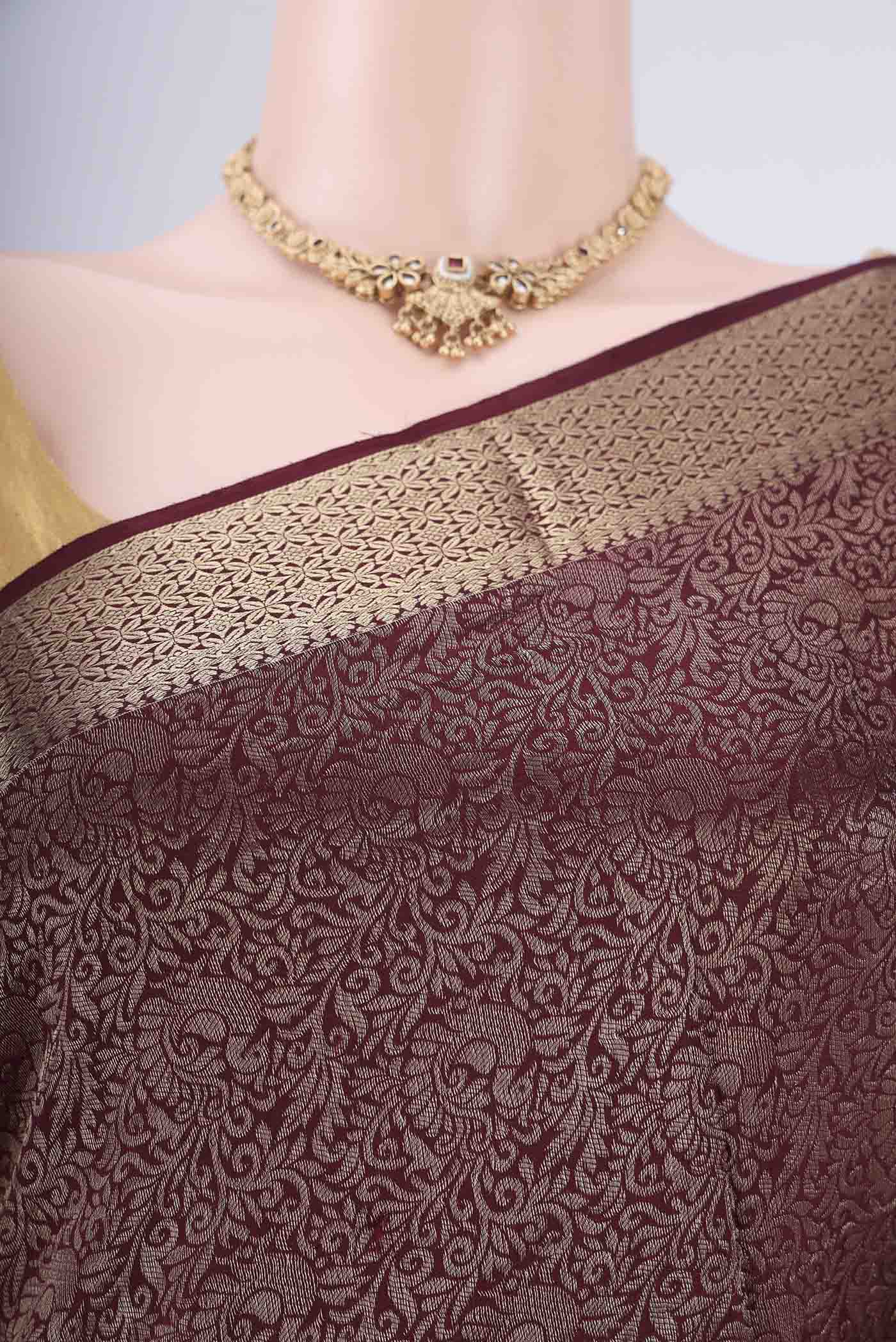 Border image of Coffee Brown Mysore Crepe Saree with Zari Brocade on the body and Zari Border. 