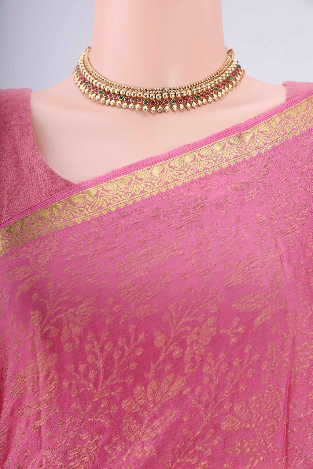 Border image of Rose pink Mysore Georgette Saree with Zari Brocade on the body and Zari Border. 