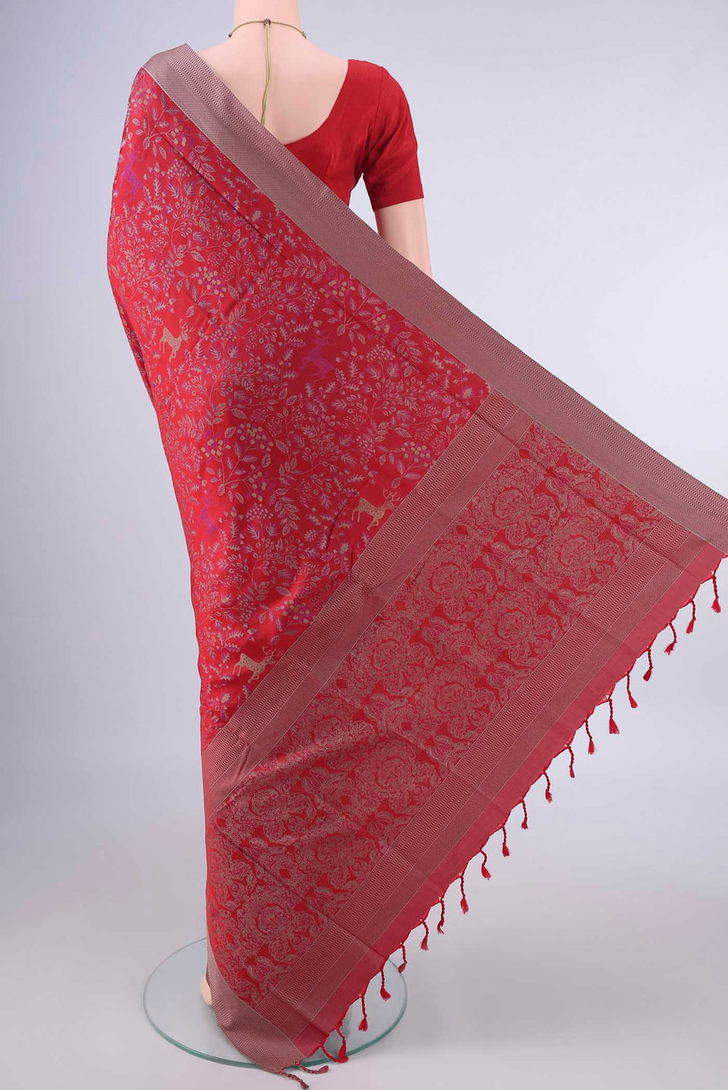 Flat view of Pure Silk Red Soft Saree with Jacquard design on the body and Thread Border. 