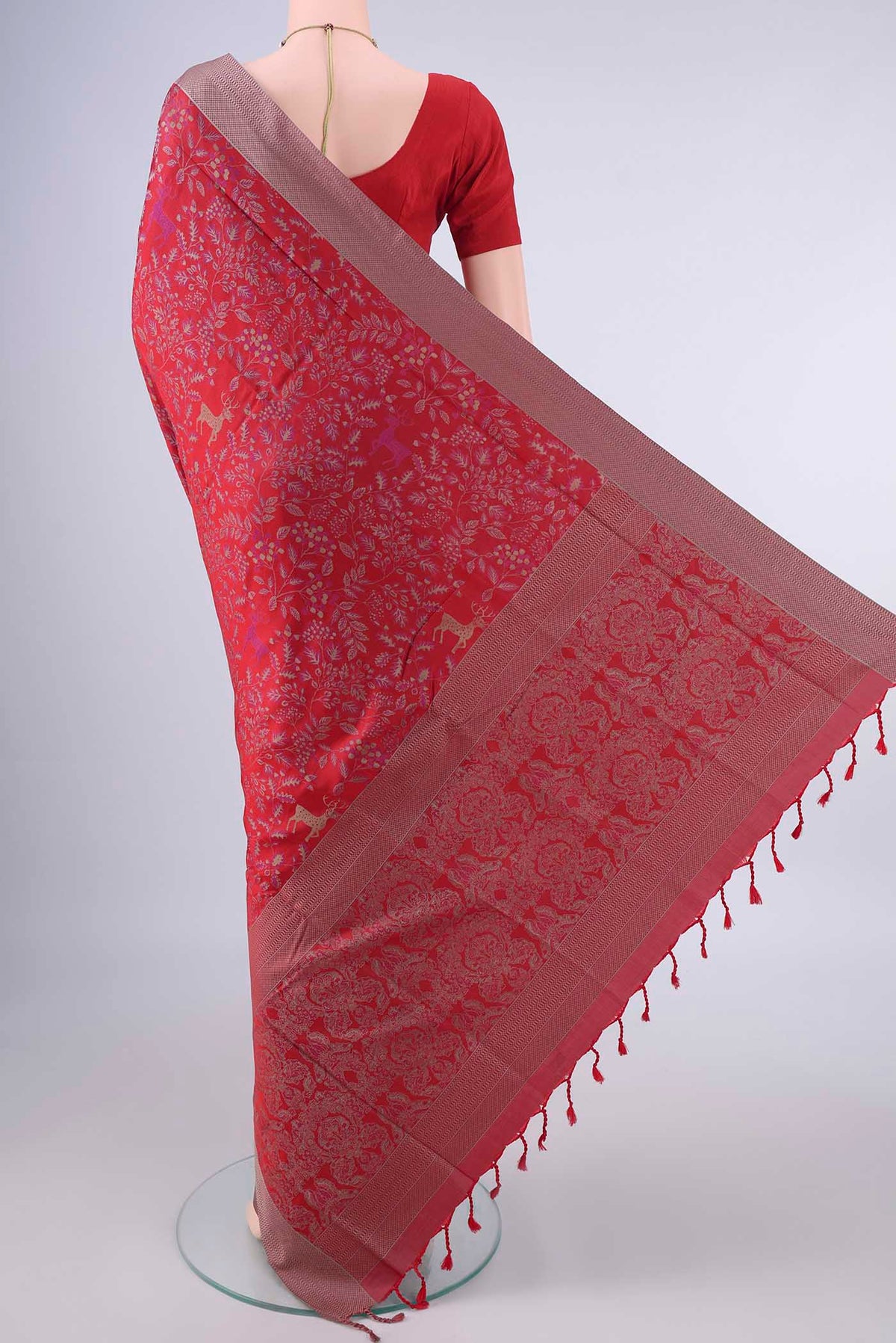 Flat view of Pure Silk Red Soft Saree with Jacquard design on the body and Thread Border. 