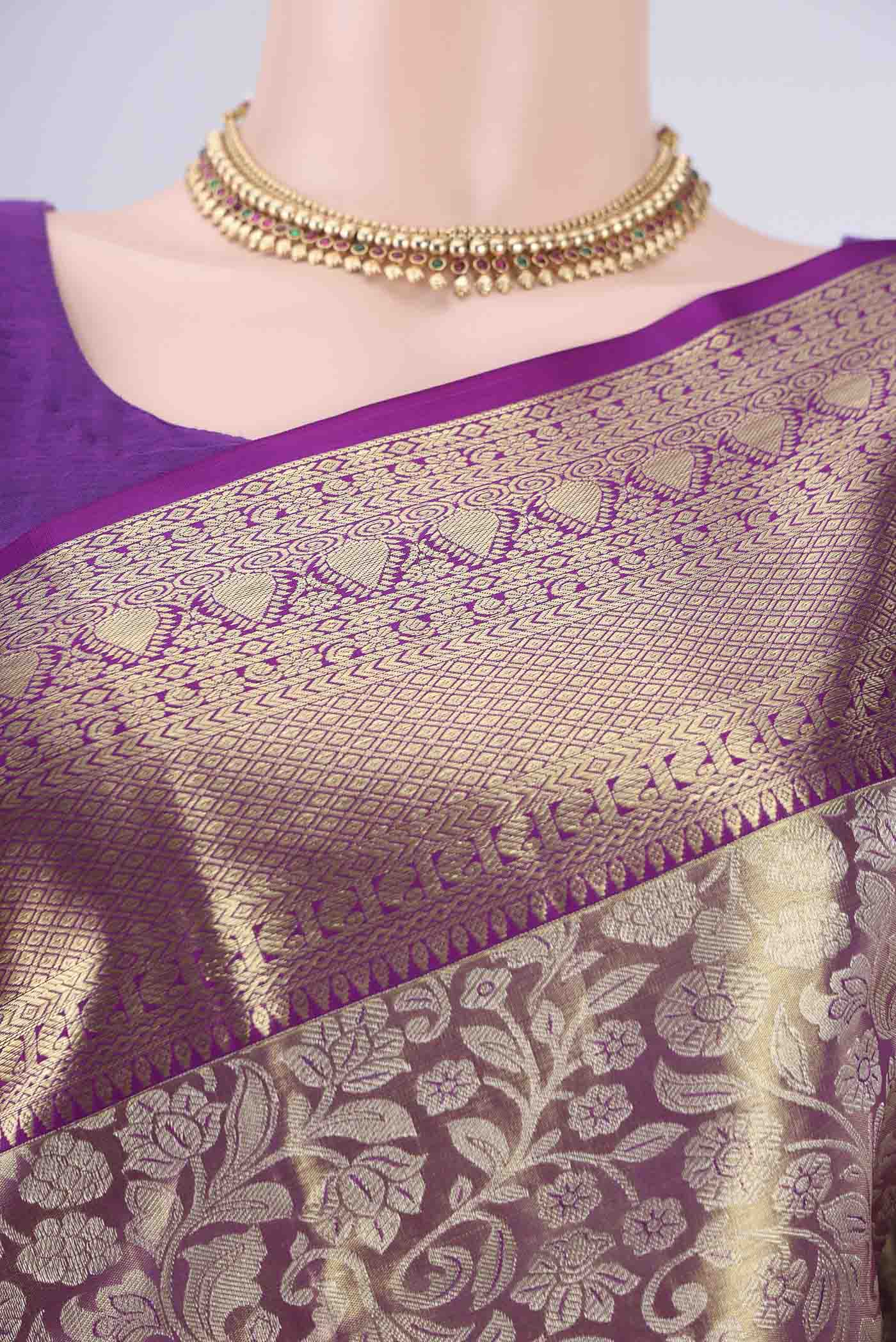 Border image of Golden Kanjivaram Silk Saree with Zari Brocade on the body and Zari Border. 