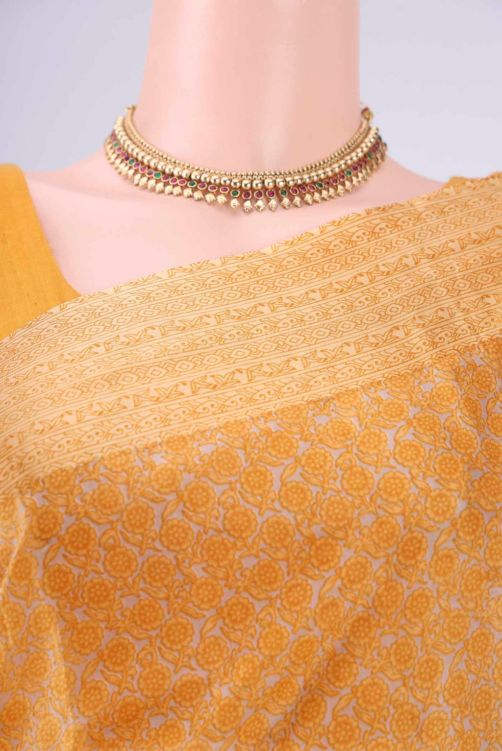 Border image of Beige Printed Silk Saree with Printed design on the body and Zari Border. 