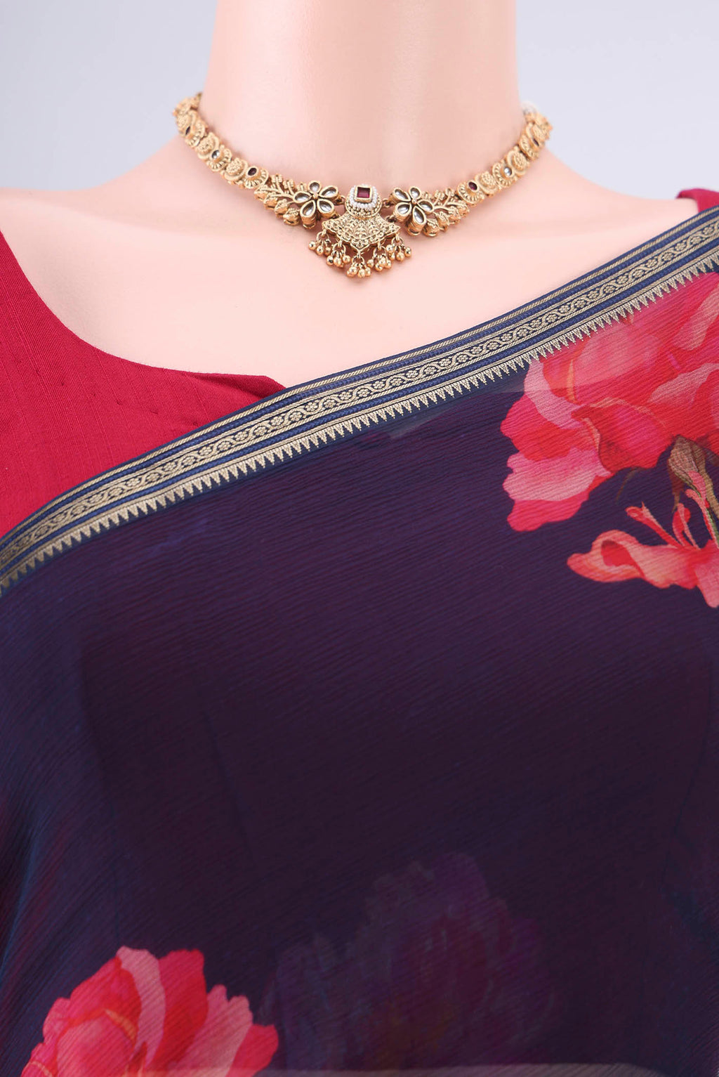 Border image of Navy Blue Mysore Chiffon Saree with Printed design on the body and Zari Border. 