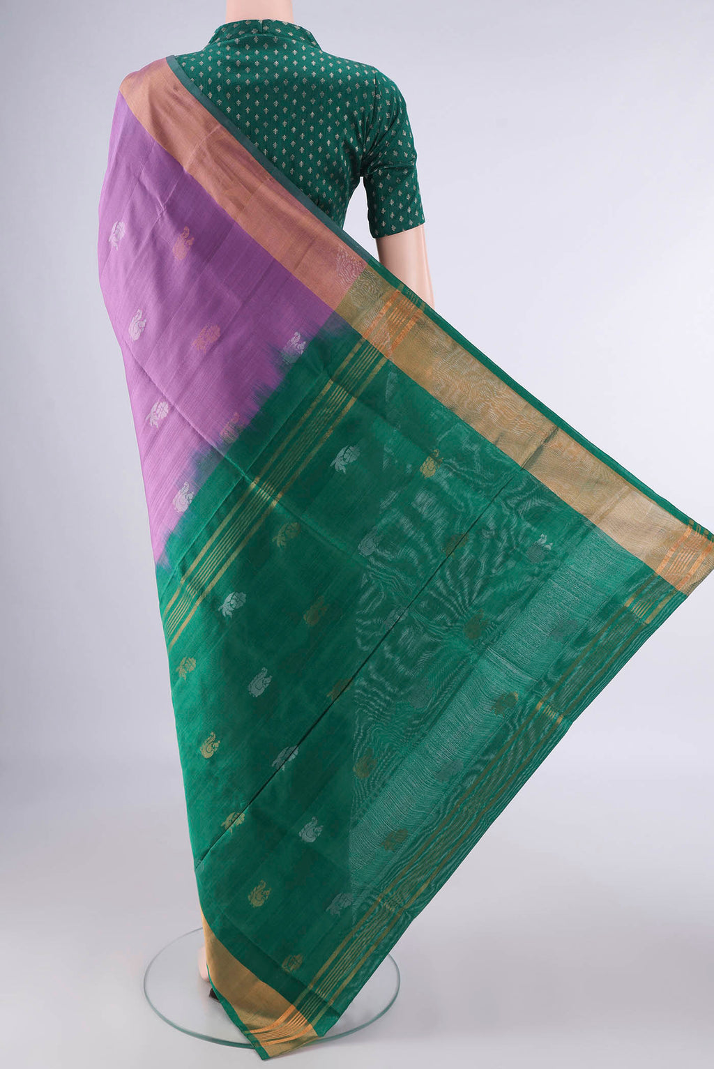 Flat view of Pure Silk Mauve Uppada Saree with Zari Butta on the body and Zari Border. 