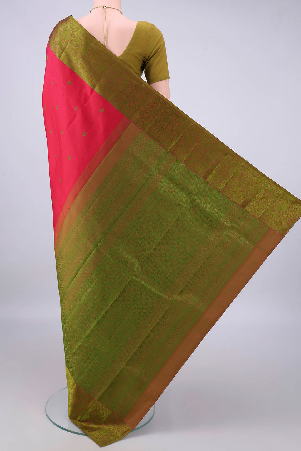 Flat view of Pure Silk Red Kanchipuram Saree with Thread Butta on the body and Thread Border. 