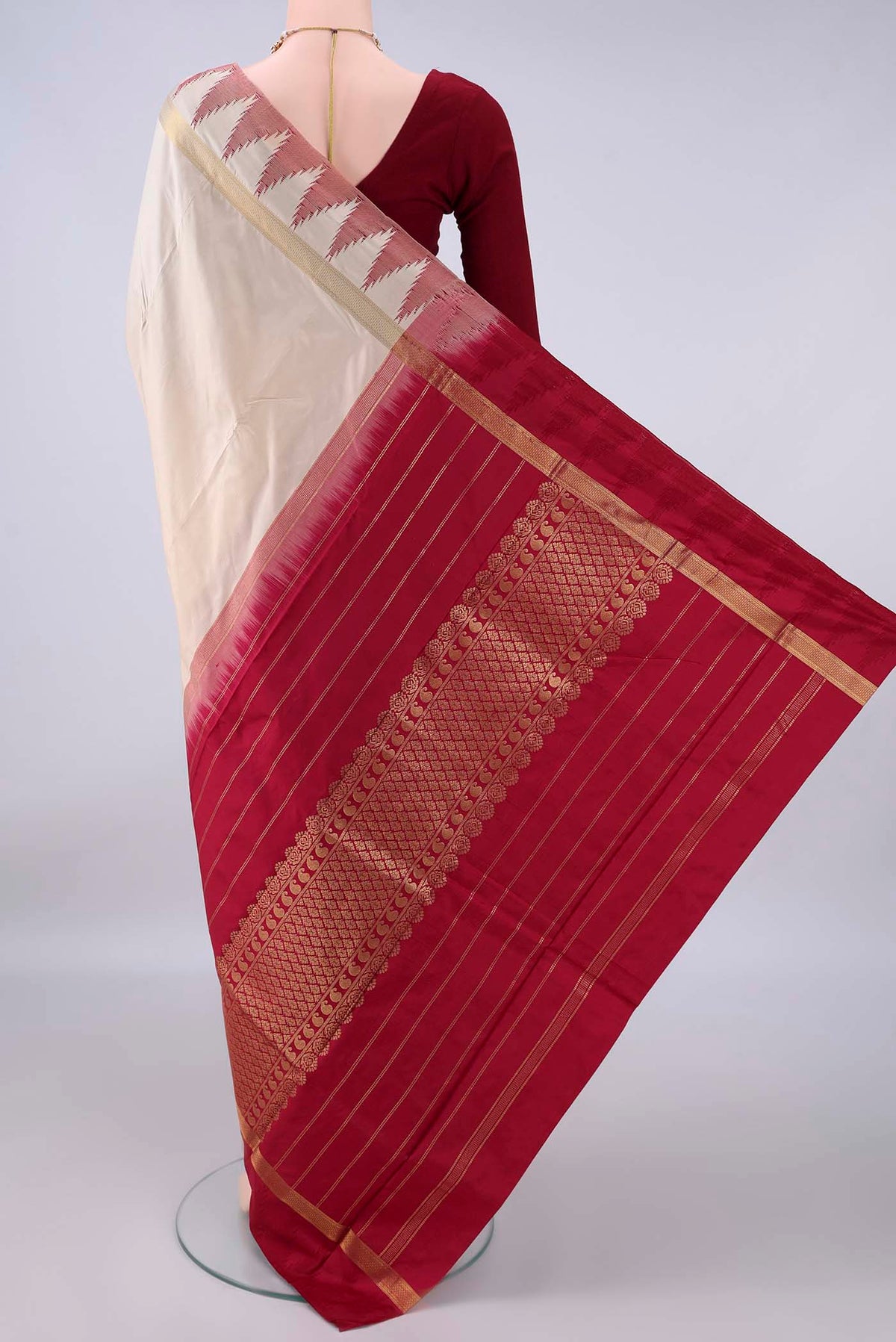 Flat view of Pure Silk Cream Bangalore - kadyal Saree with Plain Body and Temple Border. 