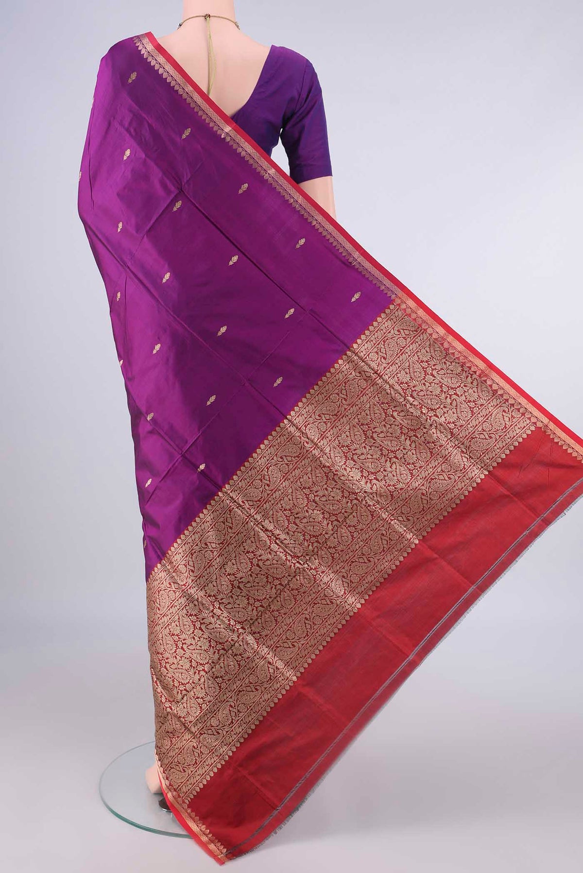Flat view of Pure Silk Purple Banarasi Katan Nine Yards Saree with Zari Butta on the body and Zari Border. 