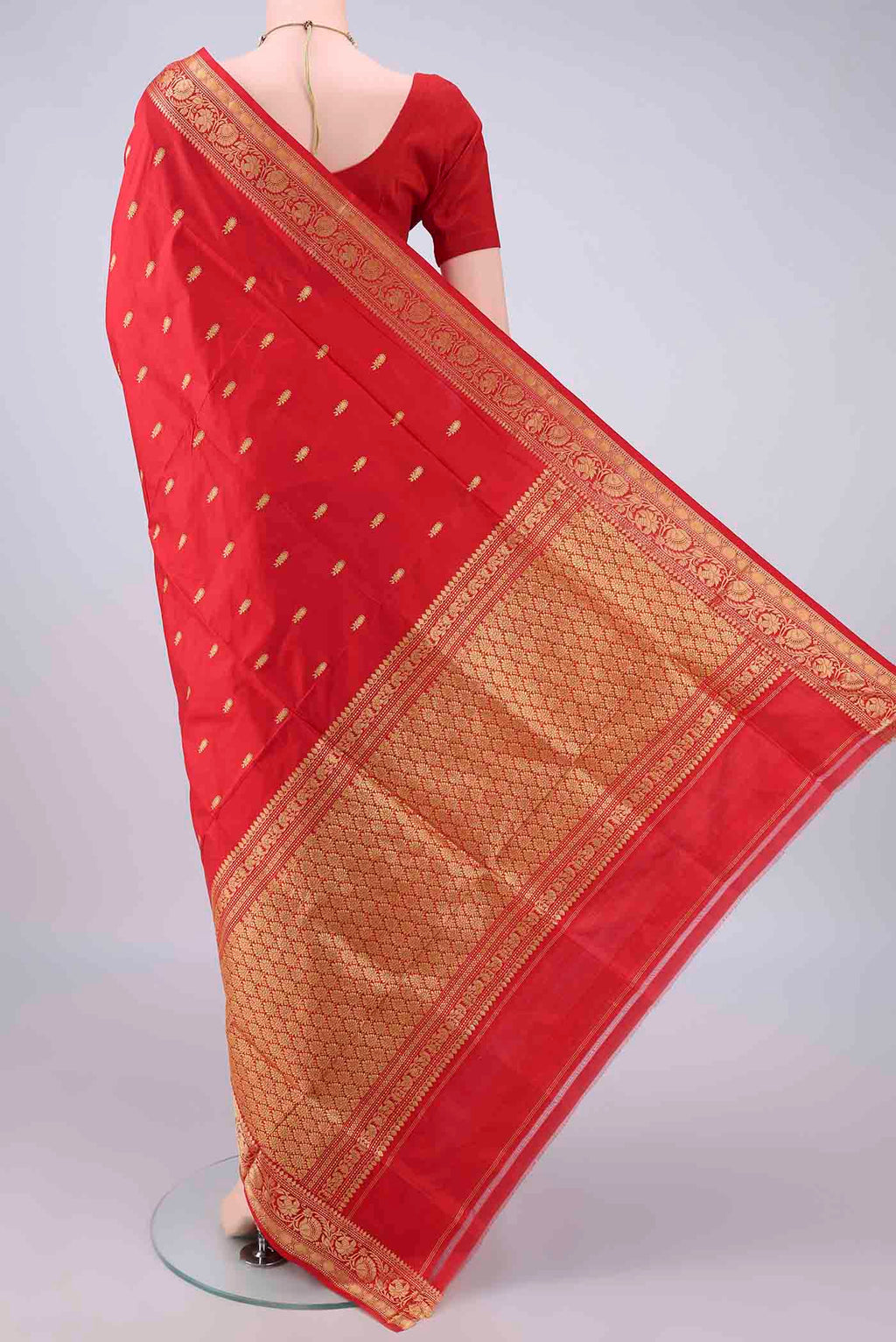 Flat view of Pure Silk Red Banarasi Katan Saree with Zari Butta on the body and Zari Border. 