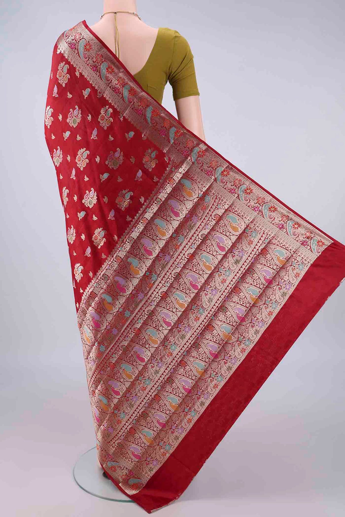 Flat view of Pure Silk Imperial Red Banarasi Raw Saree with Zari And Thread Butta on the body and Zari And Thread Border. 