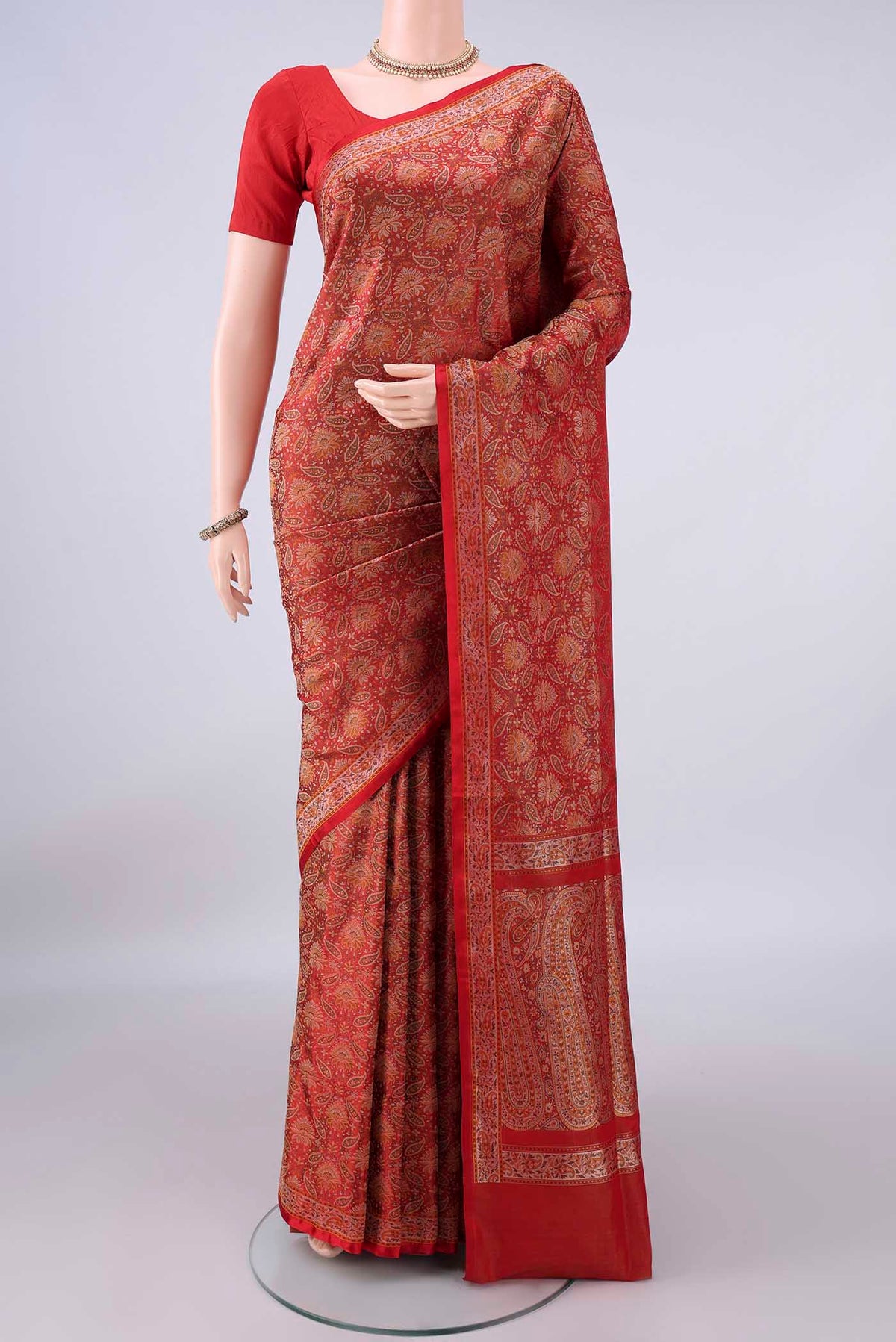 Pure Silk Red Banarasi Tanchoi Saree with Thread Brocade on the body and Thread Border.  displayed on a mannequin