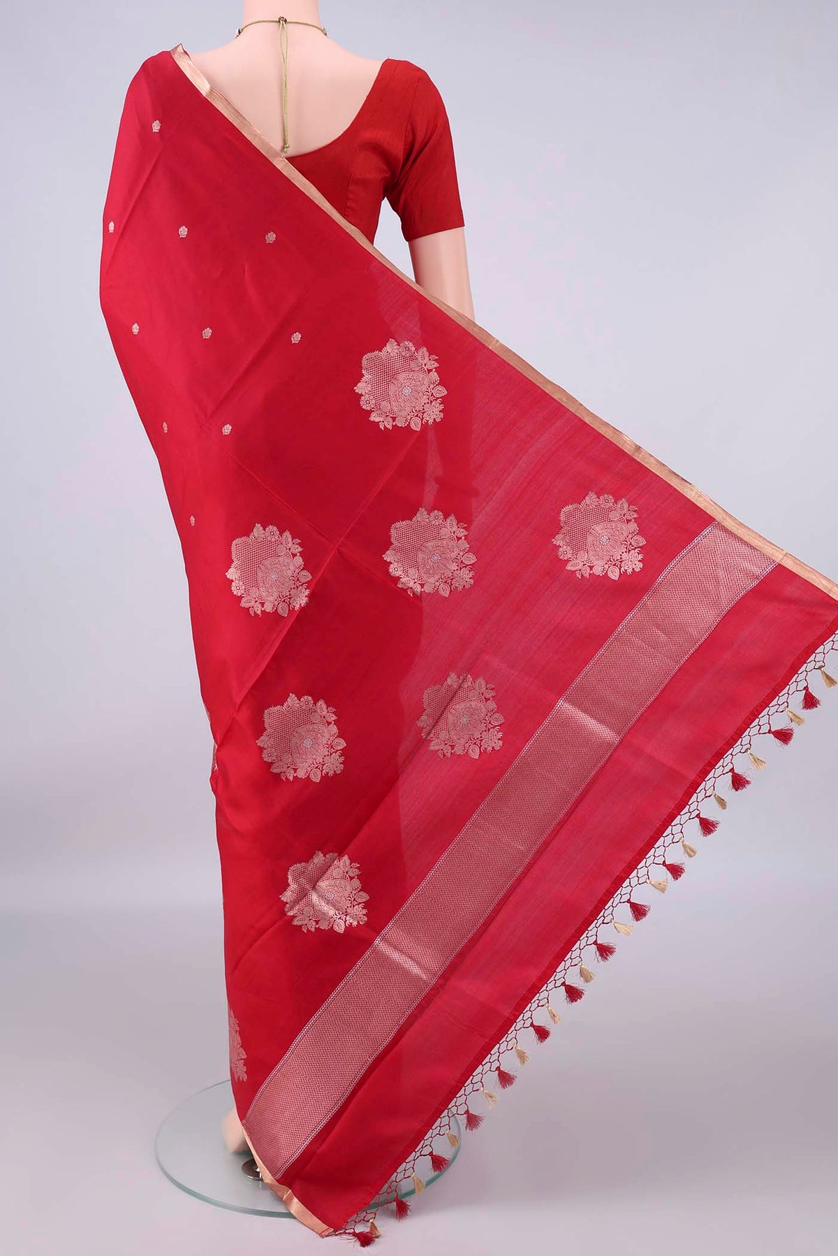 Flat view of Pure Silk Red Banarasi Katan Saree with Zari Butta on the body and Zari Border. 