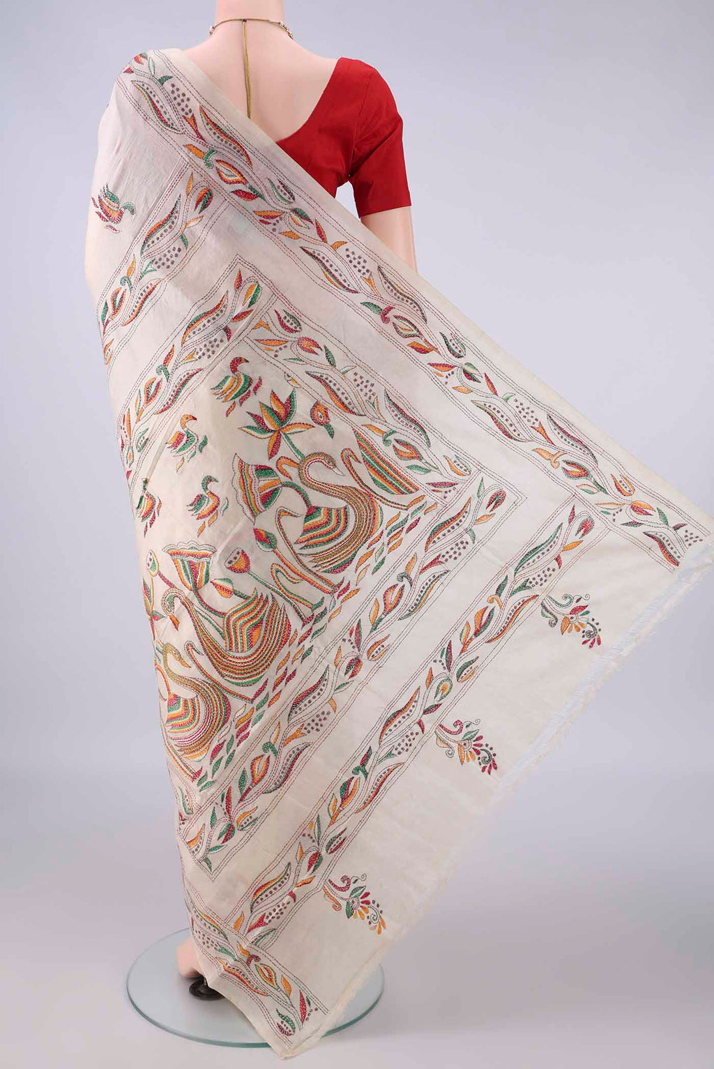 Flat view of Pure Silk Cream Kantha Saree with Kantha Work on the body and Thread Border. 