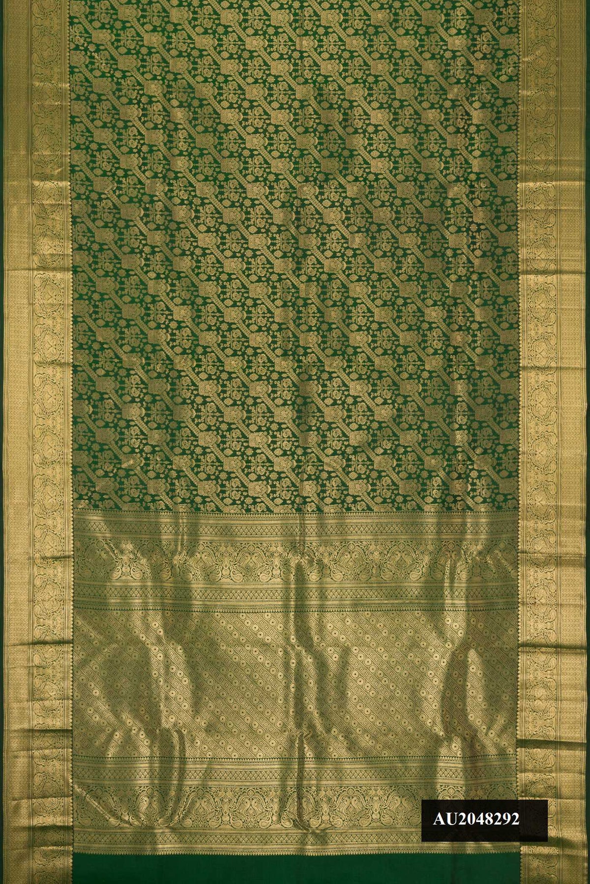 Bottle Green Dual Tone Kanchipuram Silk Saree with Zari Brocade on the body and Zari Border.  displayed on a mannequin