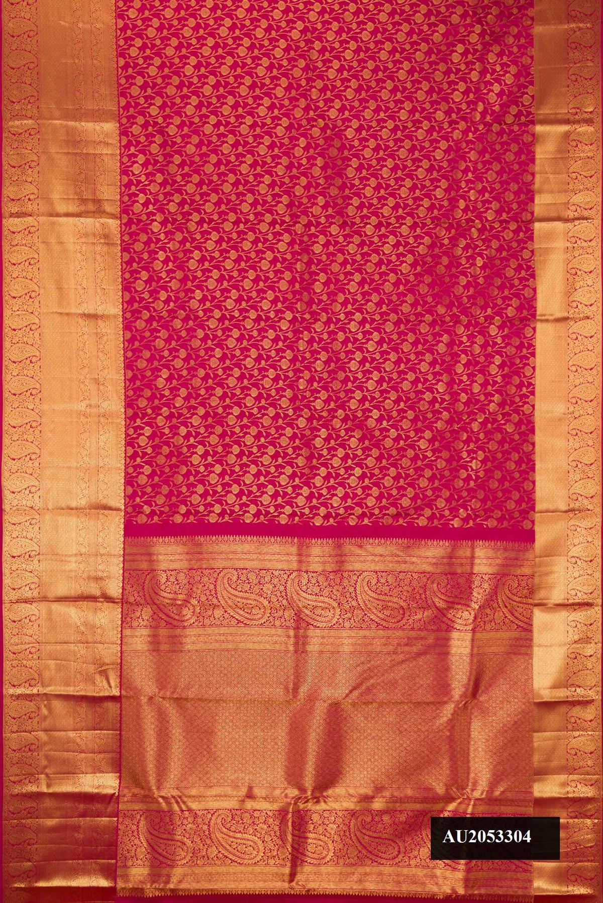 Dark Pink Dual Tone Kanchipuram Silk Saree with Zari Brocade on the body and Zari Border.  displayed on a mannequin
