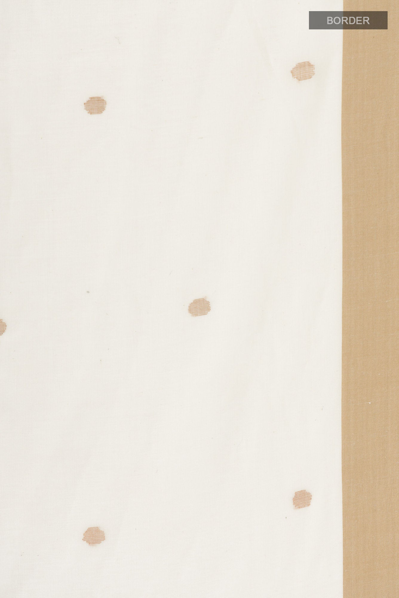 Border image of Off White Bengal Cotton Saree with Thread Butta on the body and Plain Border. 
