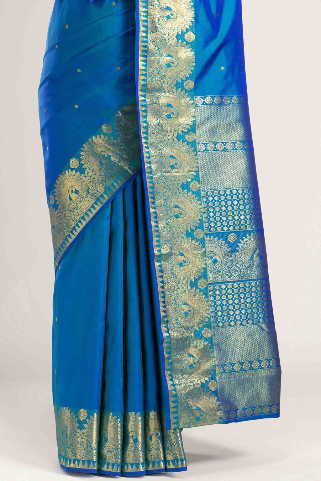 pleats pallu