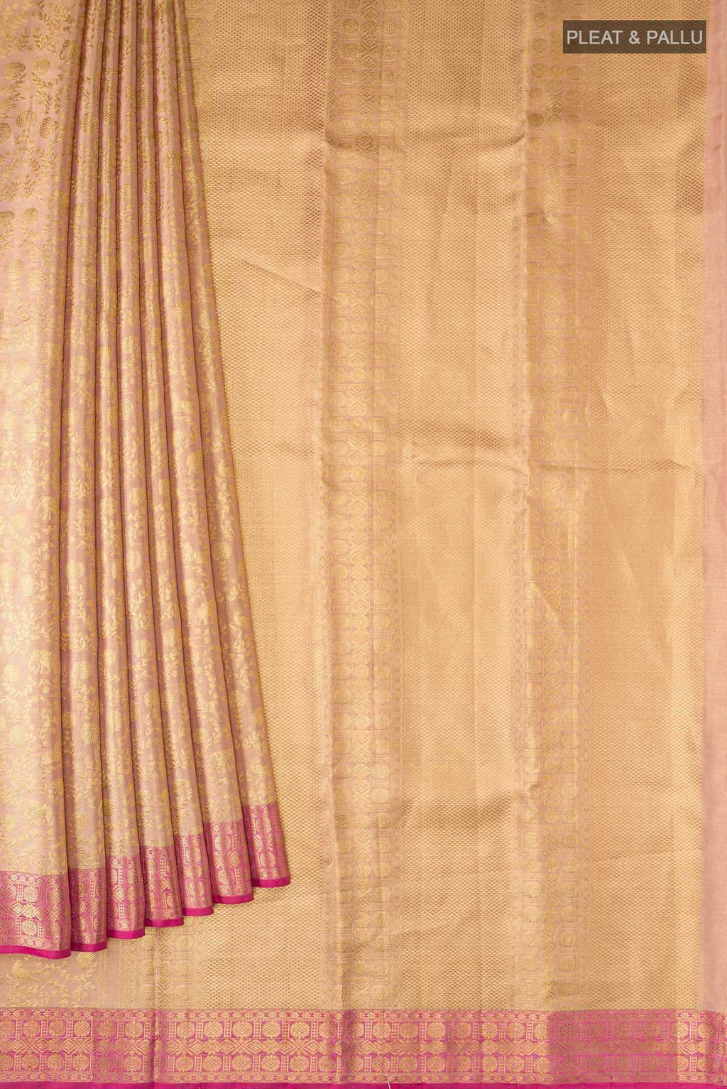 pleats pallu