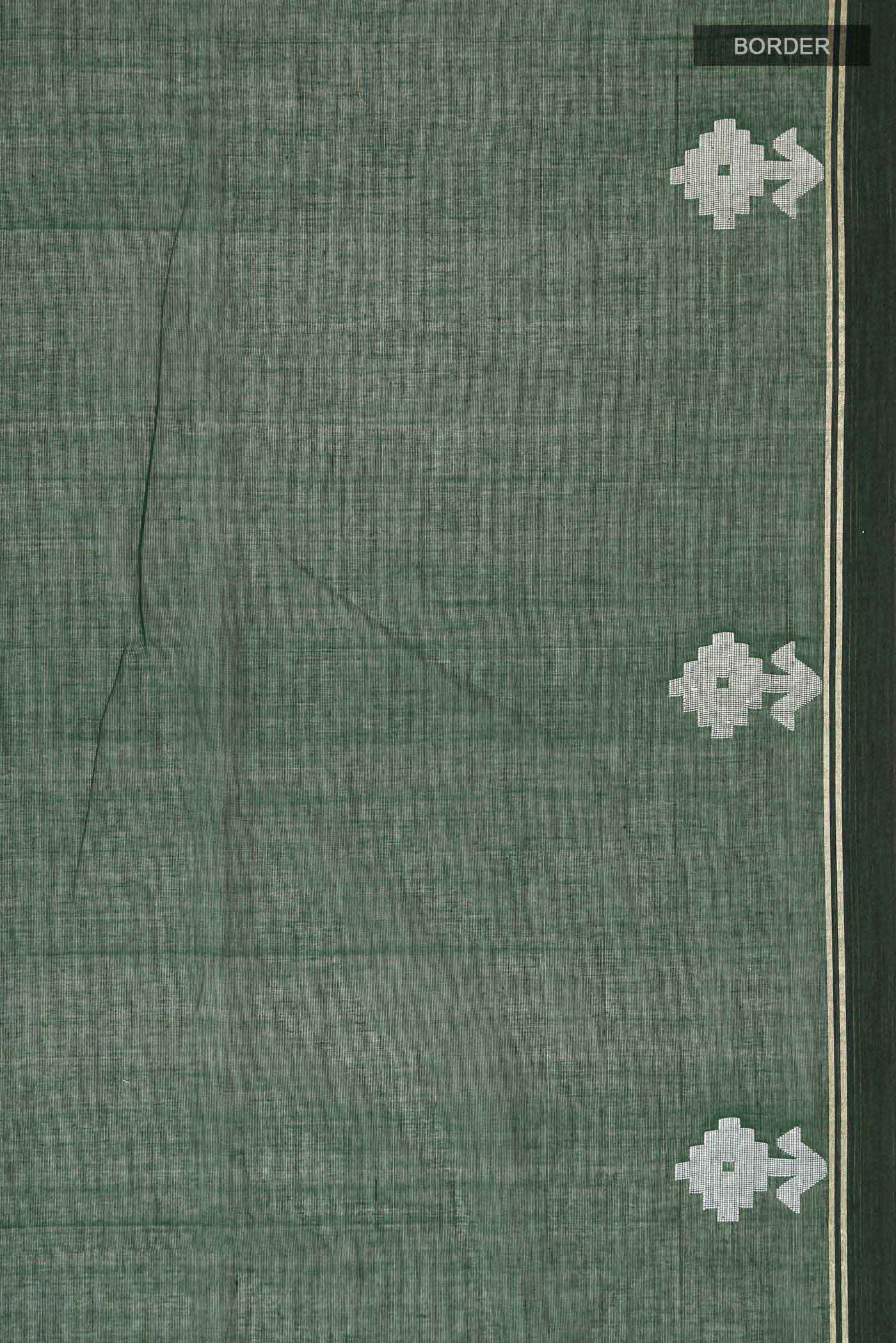 Border image of Bottle Green Dual Tone Bengal Cotton Saree with Plain Body and Zari Border