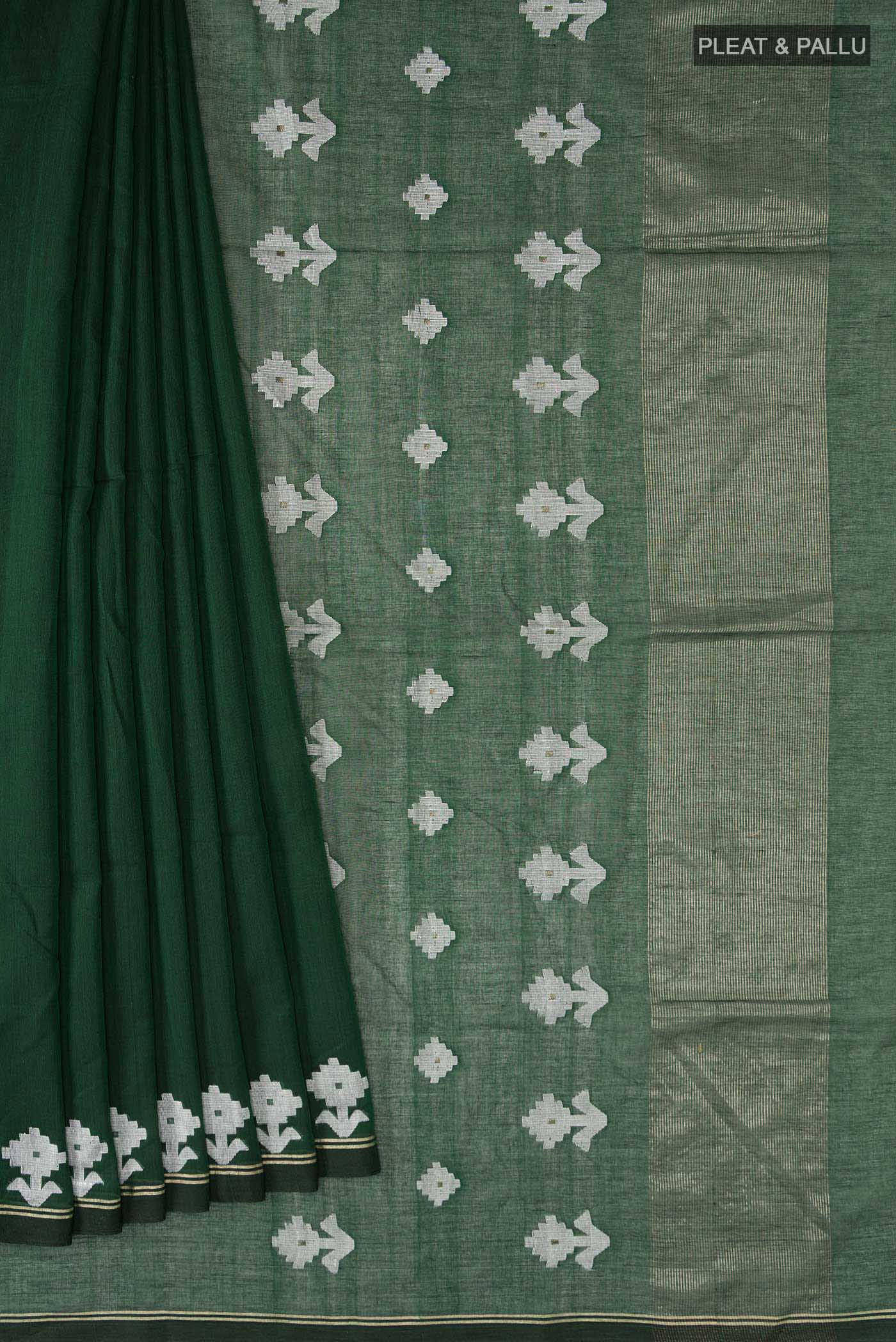 Pleats and pallu of Bottle Green Dual Tone Bengal Cotton Saree with Plain Body and Zari Border