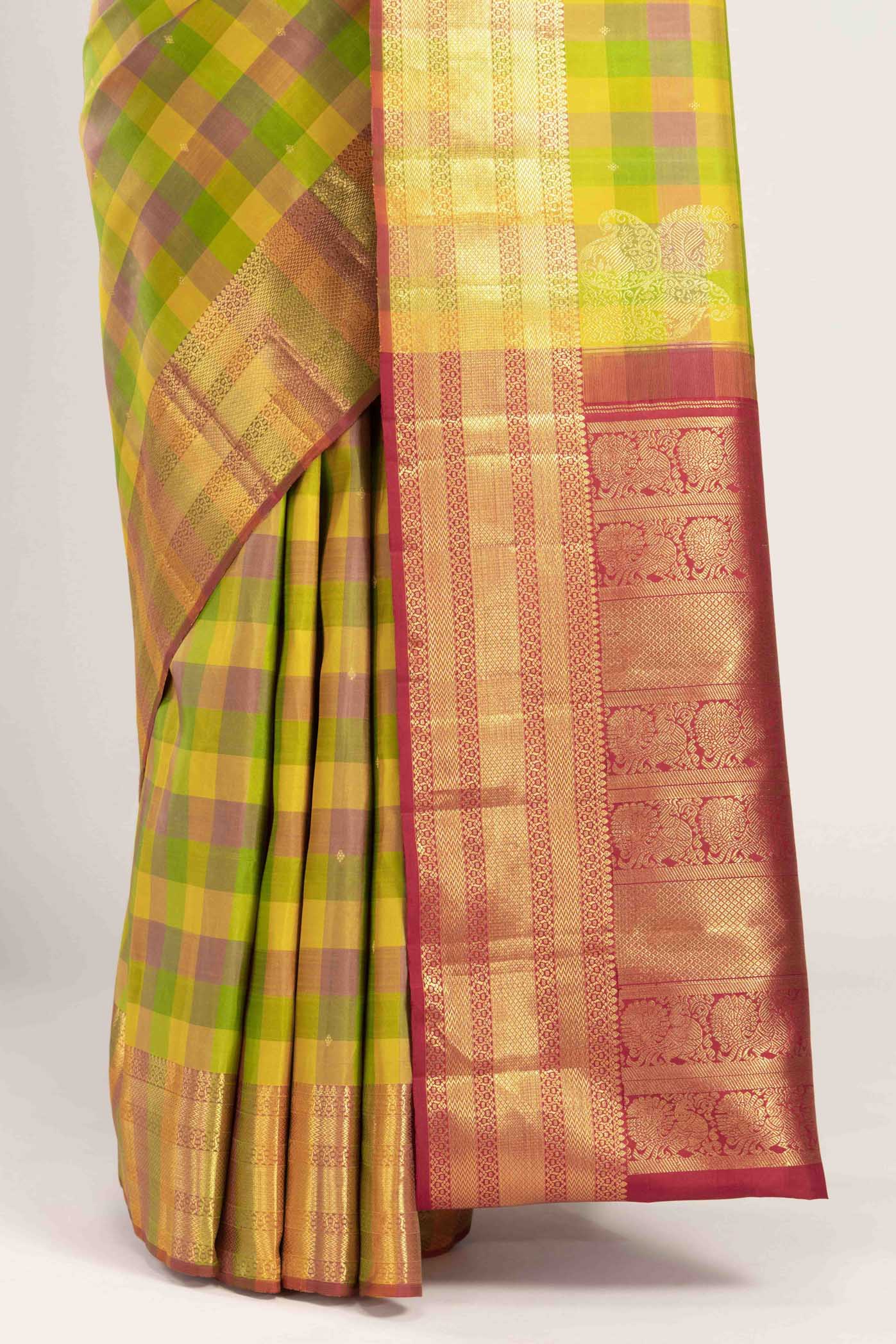 pleats pallu